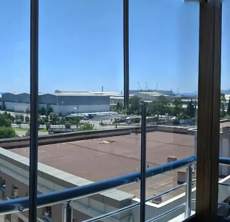 公寓 Stunning Views, Convenient Location, Pool, Beach